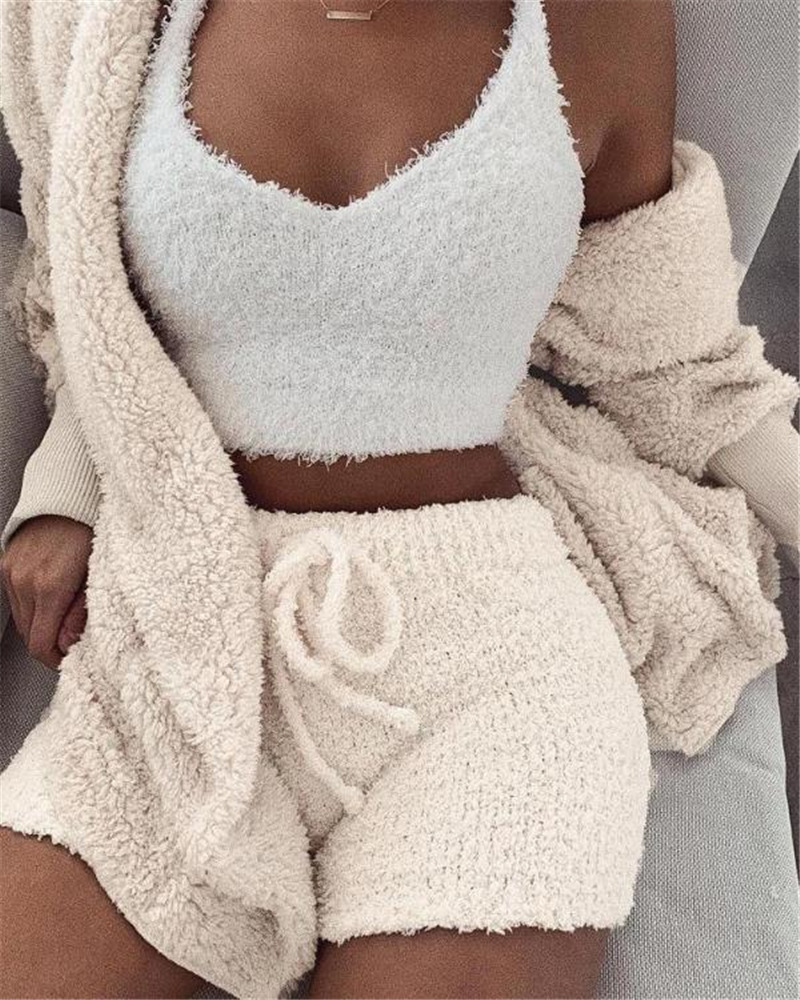Nuage de Douceur| Pyjama Moelleux en Velours pour un Sommeil Paisible