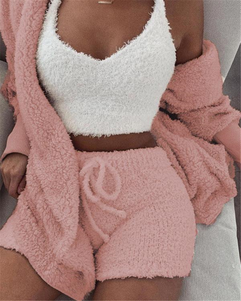 Nuage de Douceur| Pyjama Moelleux en Velours pour un Sommeil Paisible